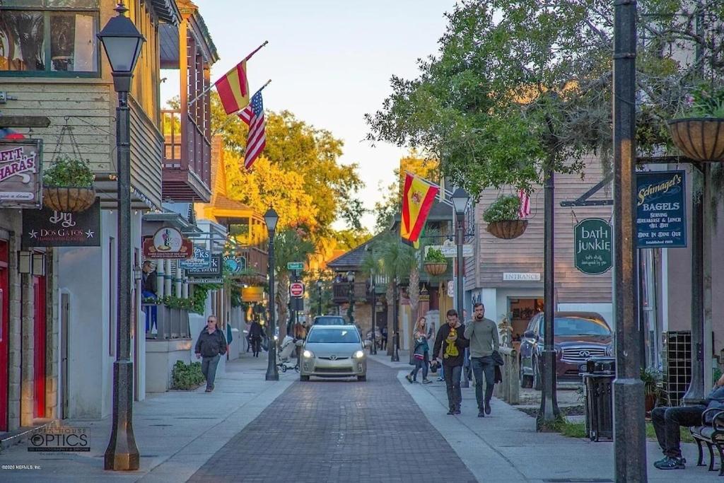 Modern, Upscale, And New Blue Bungalow In The Heart Of Downtown St Augustine 세인트어거스틴 외부 사진